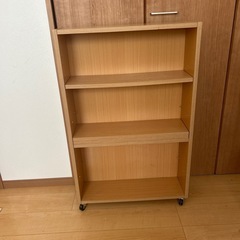 収納家具　本棚
