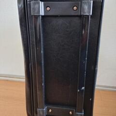 《値下げしました》キャリー付きボストンバッグ(本革)の画像