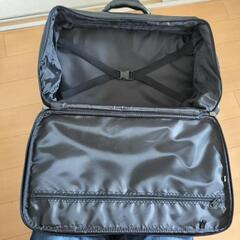 《値下げしました》キャリー付きボストンバッグ(本革)の画像