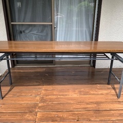 塾で使用していた机　5台