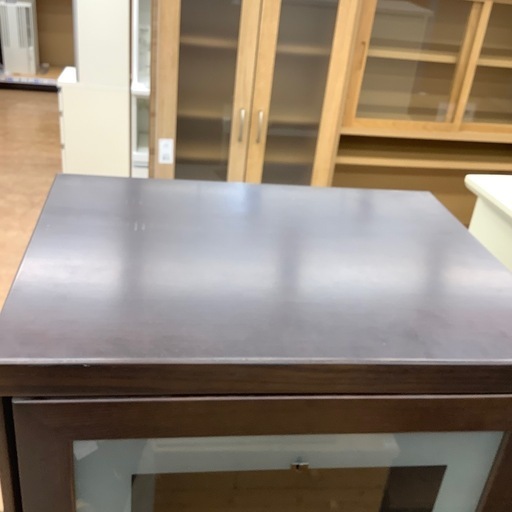キャビネット　karimoku 一枚扉　ダークブラウン　税込11000円入荷致しました！