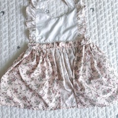 【美品】KUMIKYOKU　ベビー　エプロンドレス　お食事エプロンの画像