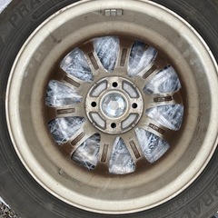 溝ほぼナシ　夏タイヤとアルミホイール4本セット  175/65R15の画像