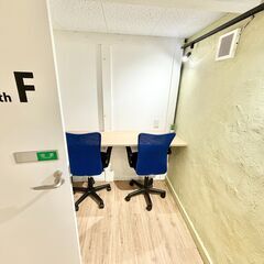 事務所☆成田駅徒歩7分☆最大4名☆法人登記可能☆駐車場有☆
