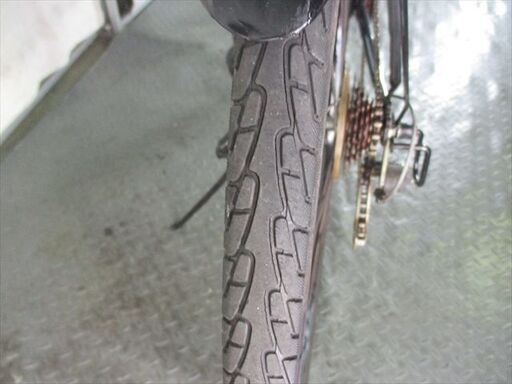 E326☆限定特価☆ 中古自転車 【 27インチ 軽快車 黒 6段 LEDオート