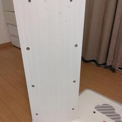 おもちゃ、収納棚の画像