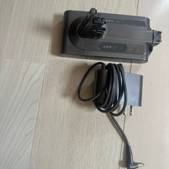 ダイソンバッテリーと充電器