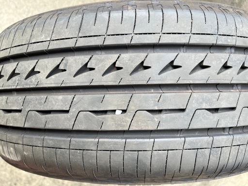 お買い得！中古タイヤ！185/55R15 BRIDGESTONE REGNO ⅩⅡ 4本 作業代、消費税、廃タイヤ代、全て込み57200円！ お買い得！中古タイヤ！185/55R15 BRIDGESTONE REGNO ⅩⅡ 4本 作業代