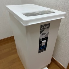 ゴミ箱　45L