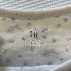GAP 花柄　長袖　ロンパースの画像