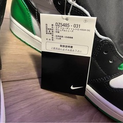 Nike Air Jordan 1 Retro High OG "Celtics/Black and Lucky Green" (2023) の画像