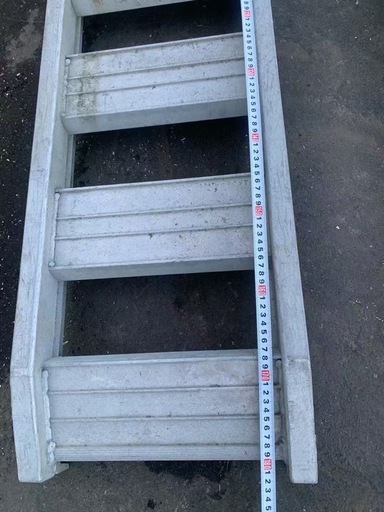 農業機械用ブリッジ 歩み板