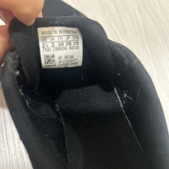 adidas スニーカー 21cm　の画像