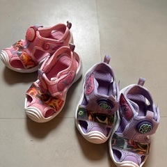 差し上げます　キッズサンダル　16.0cm