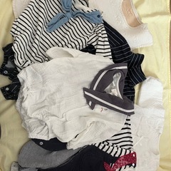 50〜60赤ちゃんの洋服とスリーパー