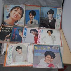 [1302]邦楽レコード 30枚以上セット 昭和アイドル　70年代 ジャンクの画像
