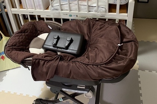 電動バウンサー　コンビ ネムリラ AUTO SWING BEDi Plus