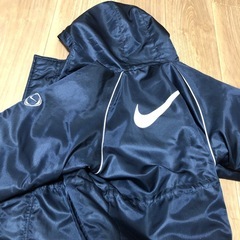 NIKE１４０cmベンチコート