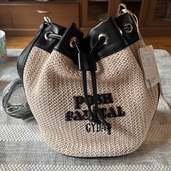 新品バック