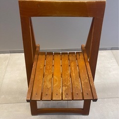 アンティークチェアの画像