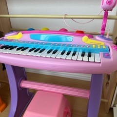 おもちゃ　ピアノ
