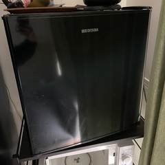 小型冷蔵庫