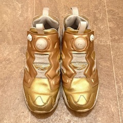Reebok スニーカー　ゴールド 23.5cm