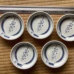 陶器　カップ　蓋　ソーサーの画像