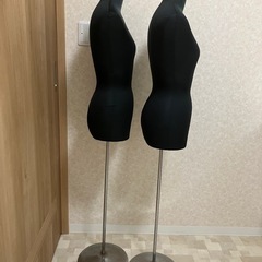 トルソー（黒）  洋服展示用トルソー2台の画像