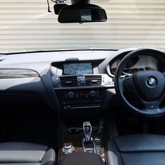検査8年8月X3 xDrive 35i Mスポーツ 306PSターボ/実走行5.1万km/パノラマガラスルーフ/HDDナビ/地デジ/トップビューカメラ/黒革/D点検記録簿の画像