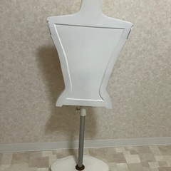 トルソー（白） 洋服展示用トルソー 上半身用の画像