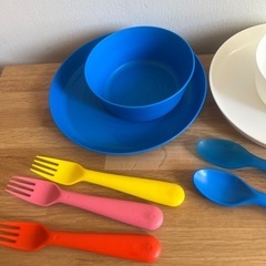 IKEA プラスチック　皿　スプーン　イケア　ナイフ　フォーク　まとめ売りの画像