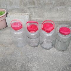 梅干し・らっきょう・果実酒を漬けたり、作ったりする瓶