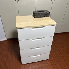 プラスチックタンス