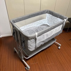 ベビーベッド