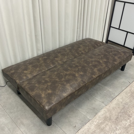 KE-35【新入荷　アウトレット品】ステッチDBR ソファベッド　ブラウン系