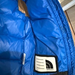 キッズ　ノースフェイス　ダウンベストの画像