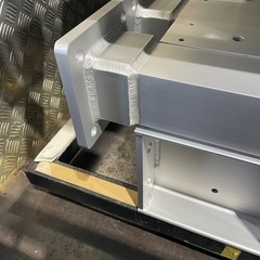 アルミ溶接します。
