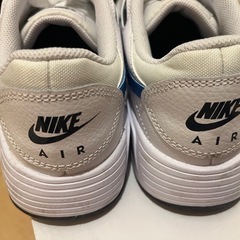 ナイキスニーカーの画像