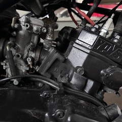 rz250rレストア途中2ストの画像