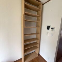 【あげます】2万円ぐらいした美品の本棚です
