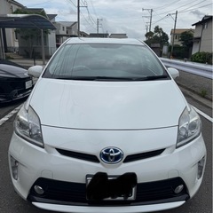 H25年式プリウス　走行73431km