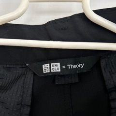 UNIQLOパンツの画像