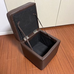 収納可能　スツールの画像