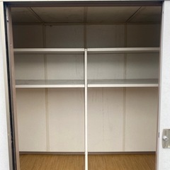 イナバ物置　倉庫　収納庫　断熱構造物置の画像