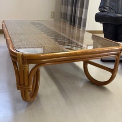 夏にぴったり和室用　藤製ガラス台座卓　　120×75×35cmの画像