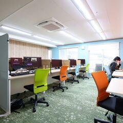 リモートワークやテレワーク、勉強に集中できる場所！コワーキングスペース - 春日井市