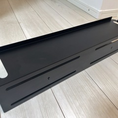 テレビ背面収納の画像