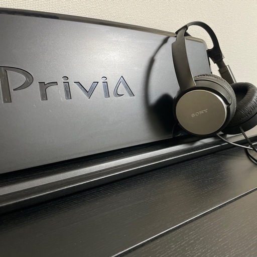 （お話中です）状態良いです！プリビア PX-735　電子ピアノ