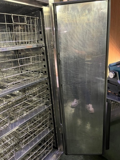 マルゼン電気式食器消毒保管庫
